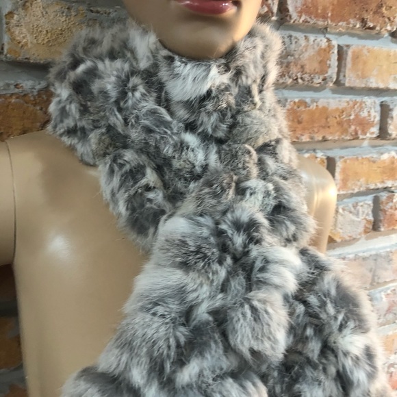 Genuine fur scarf/wrap - Picture 4 of 8